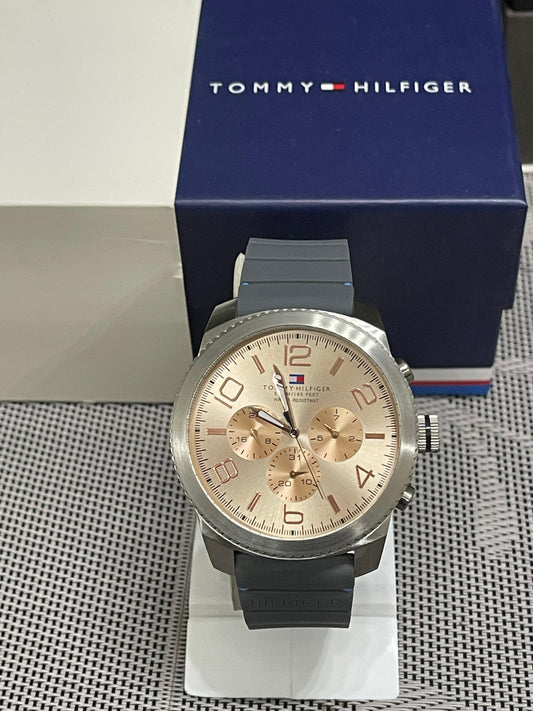 TOMMY HILFIGER - SPORTS WATCH