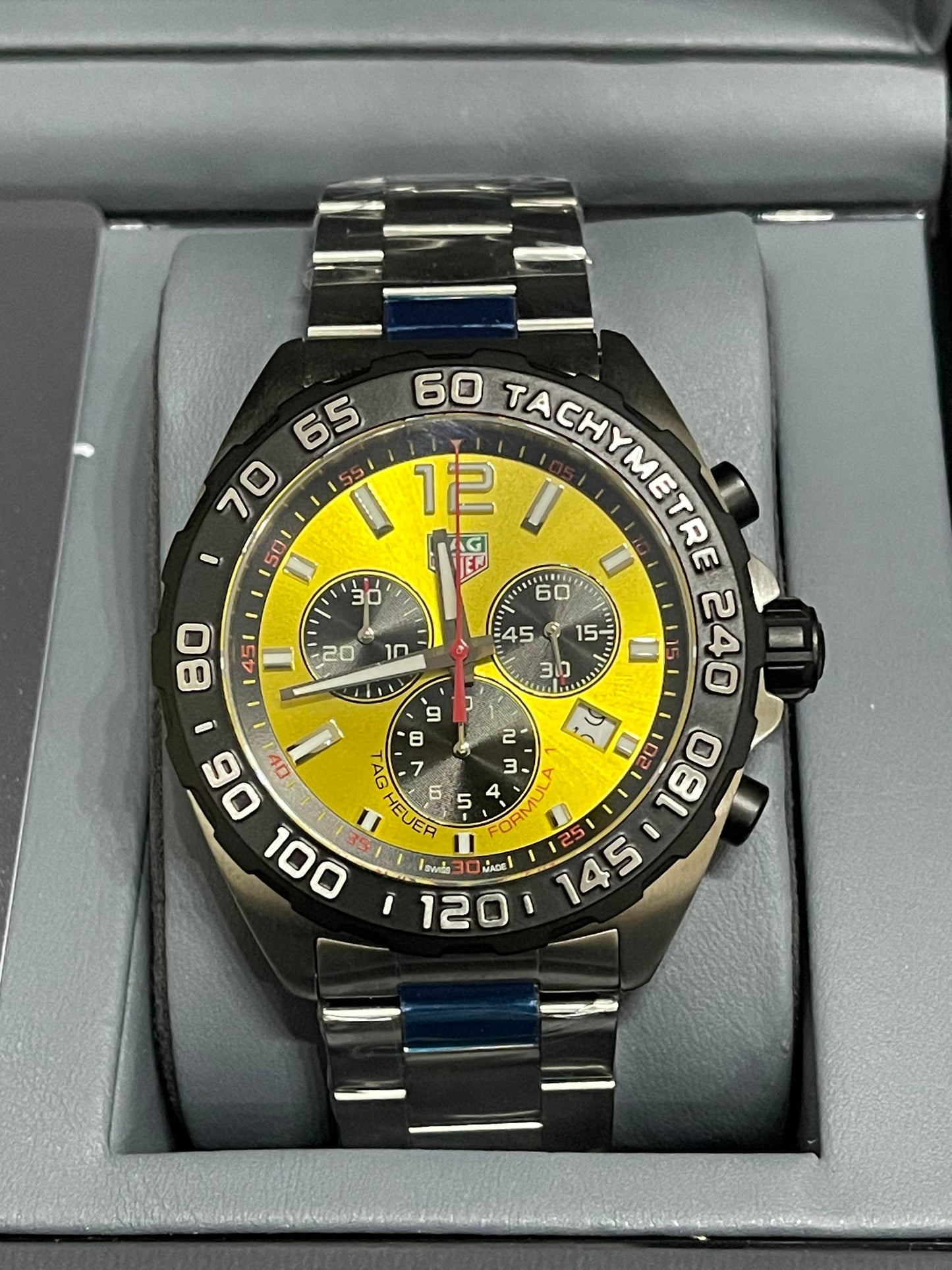 TAG HEUER FORMULA 1 - CAZ101AM.BA0842