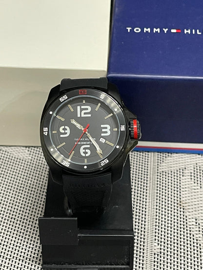 TOMMY HILFIGER - SPORTS WATCH