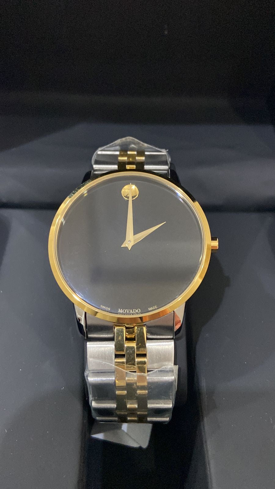 MOVADO - MUSEUM CLASSIC