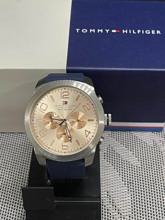 TOMMY HILFIGER - SPORTS WATCH