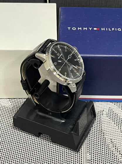 TOMMY HILFIGER - DRESS WATCH