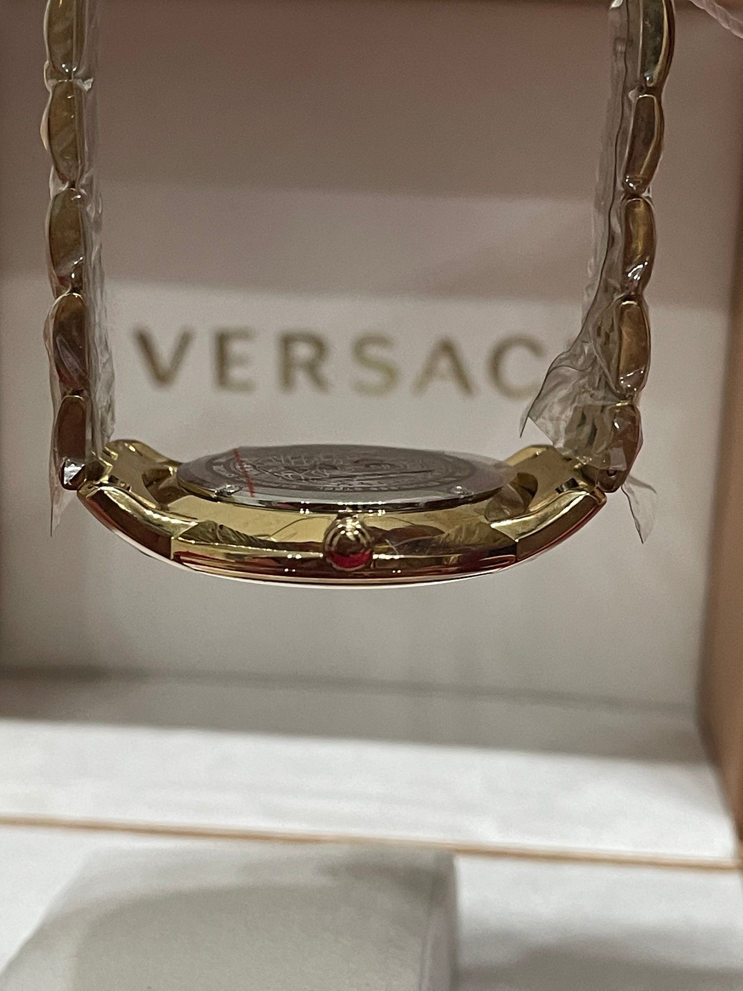 VERSACE - V-Urban