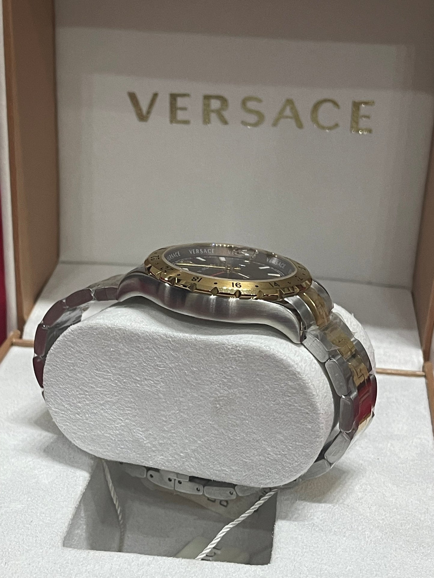 VERSACE - Hellenyium - GMT