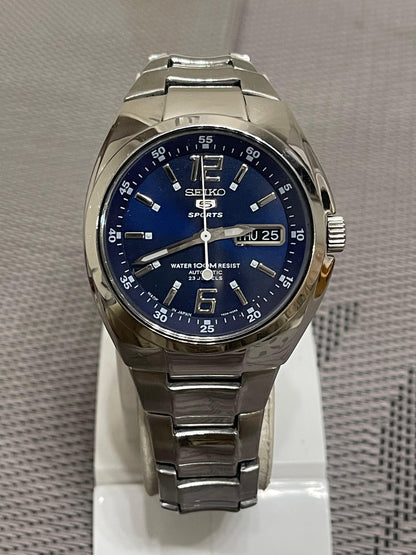 Seiko 5 Sports