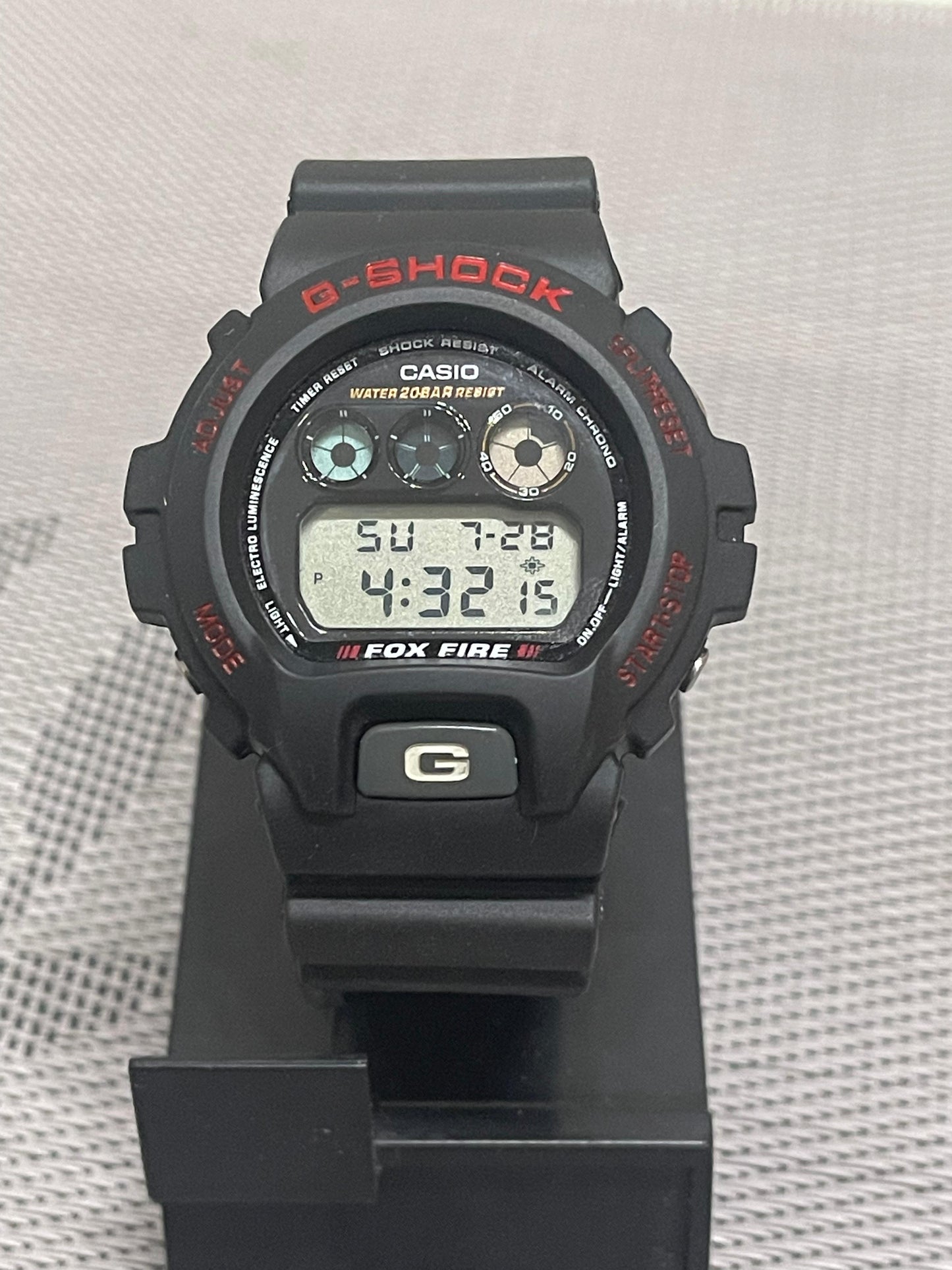 CASIO - G-SHOCK - DW6900