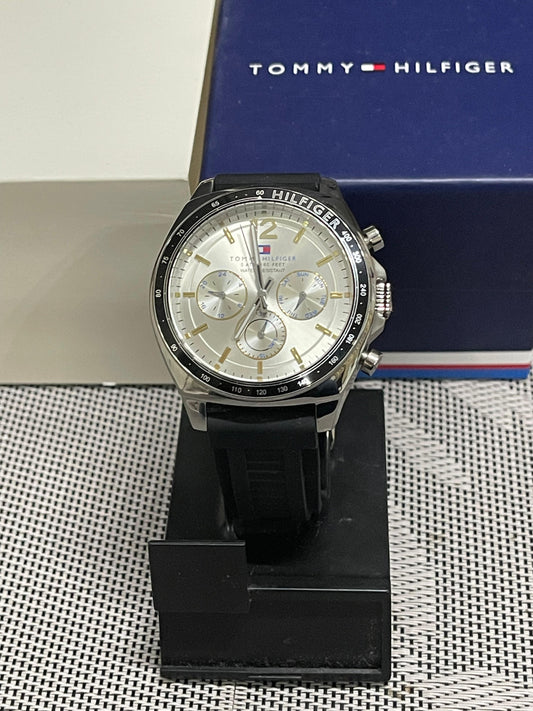 TOMMY HILFIGER - SPORTS WATCH